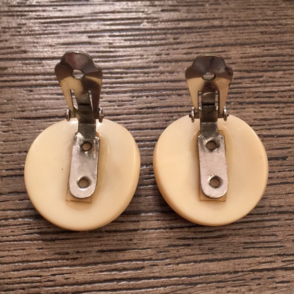 Vintage Pastel Colored Rhinestone Clip Earrings - Picture 6 of 8